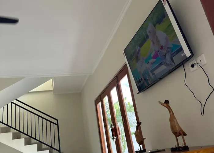 Nyoman House 3* Selemadeg